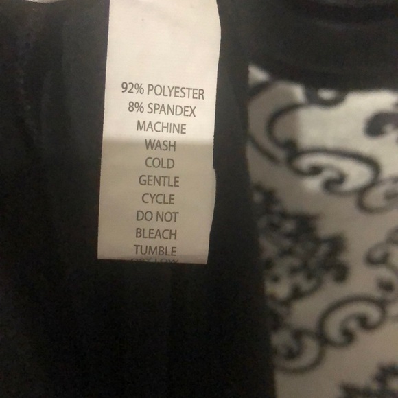 LULAROE BLACK LEGGINGS - Picture 2 of 2